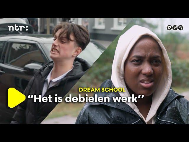 ''Ik irriteer me dood aan je'' | DREAM SCHOOL #9 | NPO Start