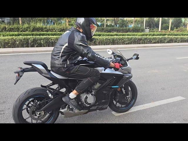 CFMOTO 675SR-R Full power, 0-100km/h acceleration (English)