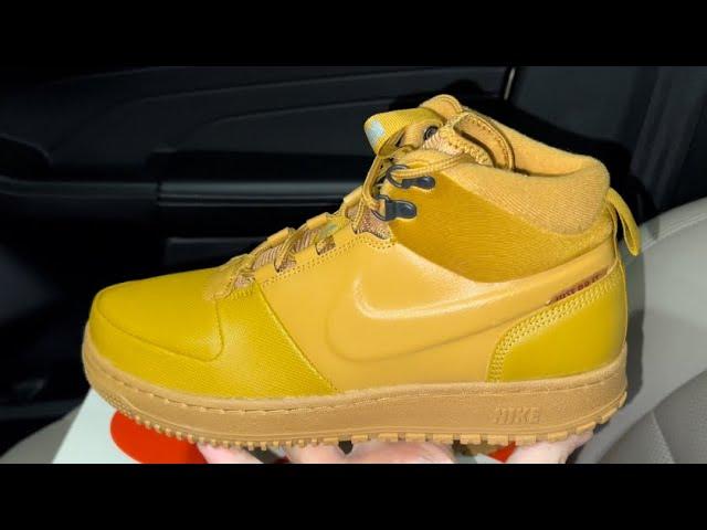 Nike Path Winter Wheat boots shoes