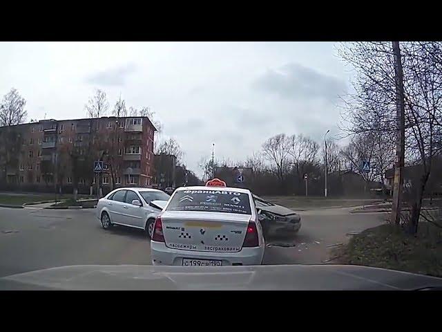 ЗАПИСИ ВИДЕО РЕГИСТРАТОРОВ ПОДБОРКА АВАРИЙ - ЖЕСТЬ!!!