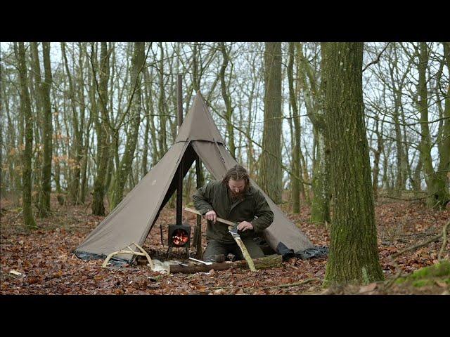 Solo bushcraft trip - new homemade frame saw, canvas tent, wood stove, spoon carving, wildlife etc.