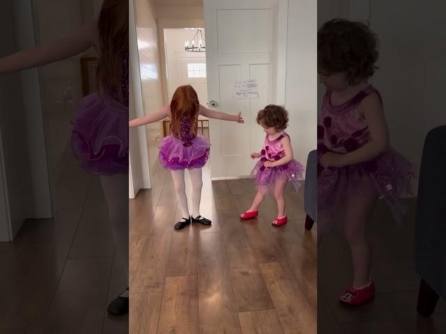 ADLEY turns into a BALLERiNA!! @AforAdley 🩰 Navey & her BiG SiSTER practice a BALLET! #shorts