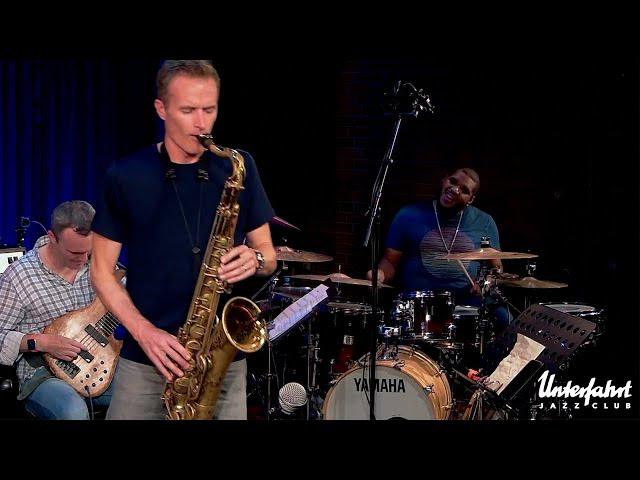 Crush - Bob Reynolds Group LIVE at  Unterfahrt Jazz Club