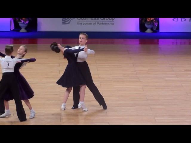 Поздняков Тимофей -  Попова Алиса DanceForum 2017 Juvinal 2