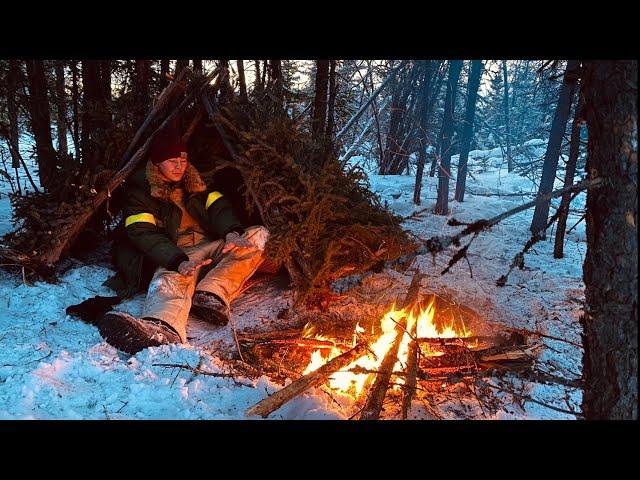 Overnight Survival Shelter in the Alaskan Winter