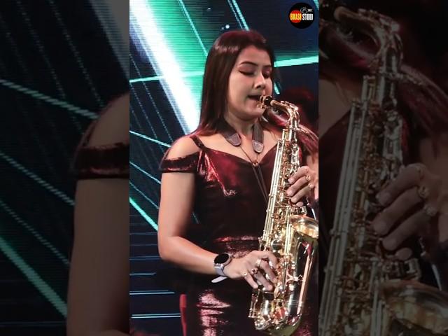 Mere Sapno Ki Rani || Saxophone Queen Lipika || Bikash Studio