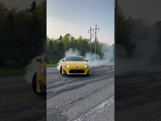 Scion FR-S nice burnout