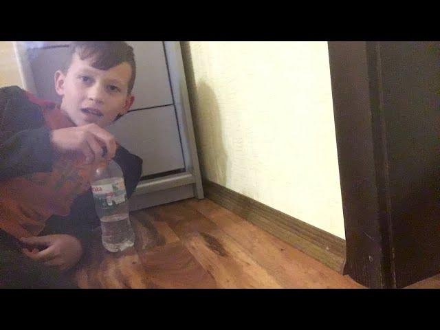 WATER BOTTLE FLIP CHALLENGE | Vladimir Tsk