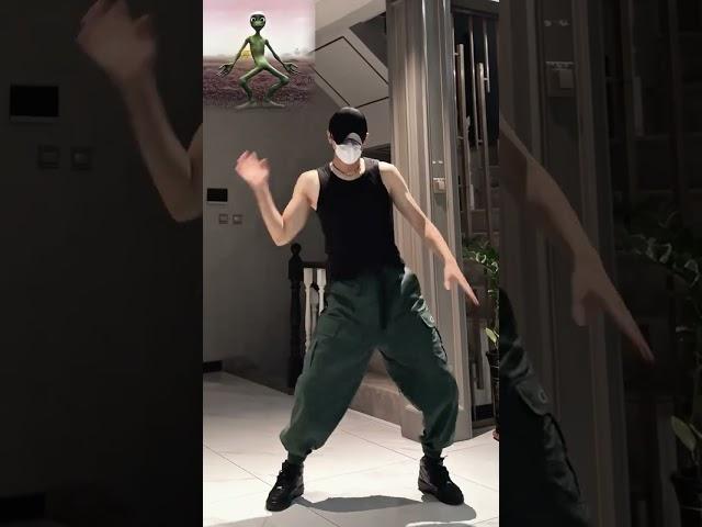越爱越推开 #dance cover