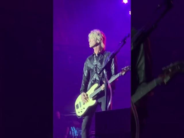 I wonder what Duff Mckagan said to Slash at the end.  