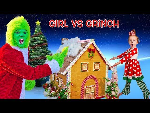 Girl vs Grinch! Can Cindy Lou Who Save Christmas Again?