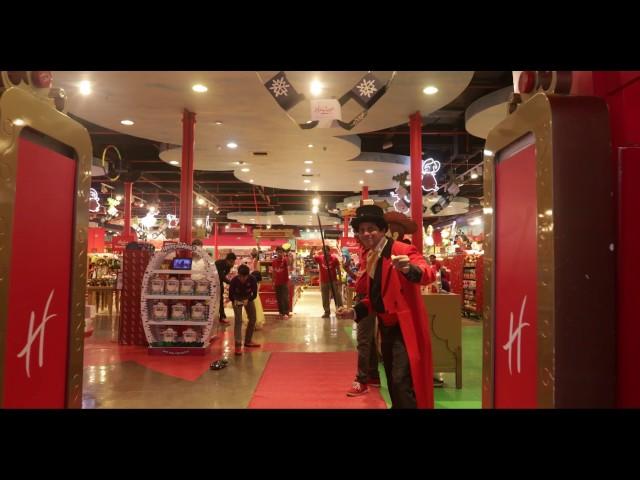 Hamleys Mannequin Challenge