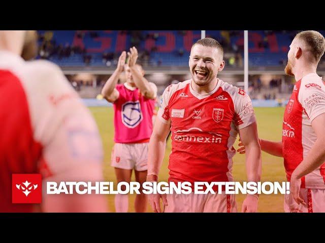 EXCLUSIVE: James Batchelor signs new extension with Hull KR!