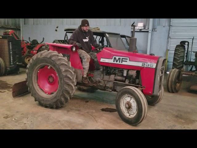 1975 Massey Ferguson 235