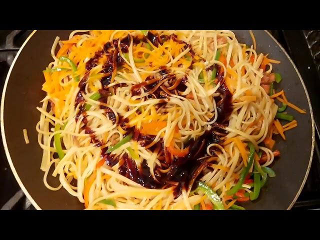 Delicious Chinese chicken chow mein Recipe 