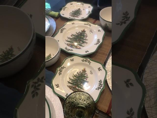 #christmas #christmas2022 #christmasdecor #christmastree #spode #tablescapeideas #tablescape