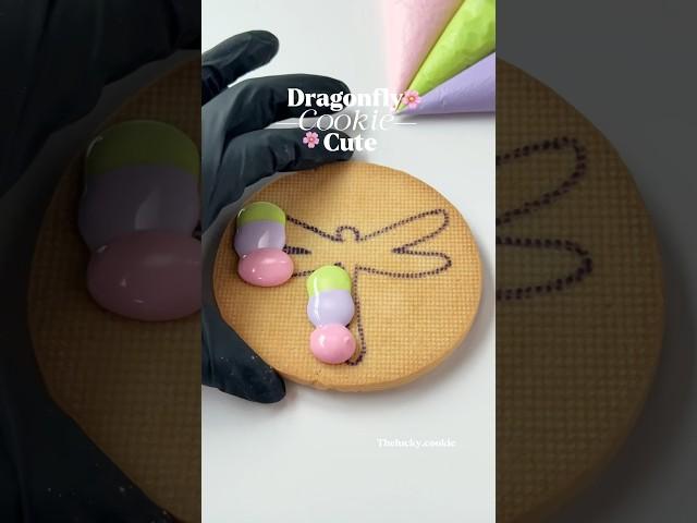 Dragonfly Cookie  Royal icing Recipe link in bio #cookiedecorating #easy #dragonfly #diy #art