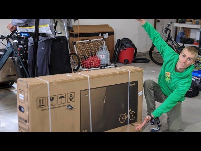 Ride1Up 500 Series Step Through LIVE Unboxing and Setup Part 2