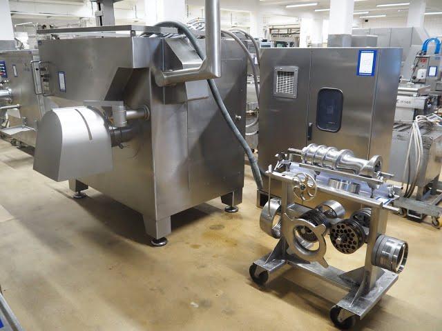 1648-102: Seydelmann automatic grinder with lifter for 200 liter meat bins