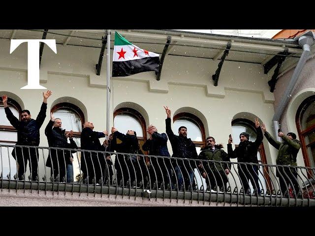 Syrian embassy in Moscow raises rebel flag