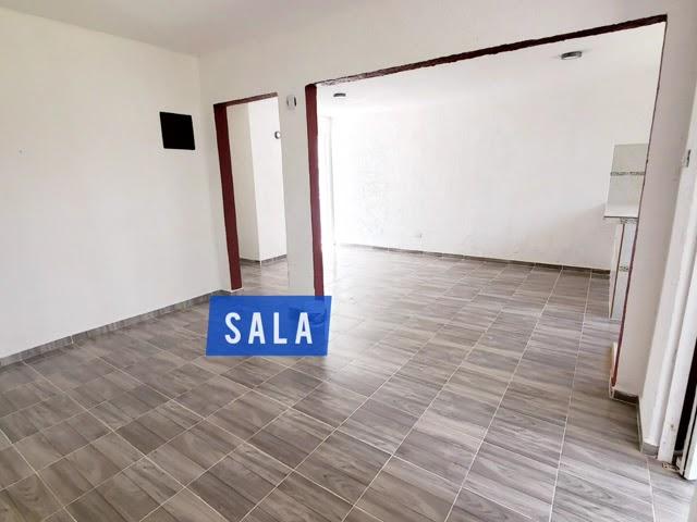 VENTA CASA EN FRACC. LOS CLAUSTROS  PARRILLA 2