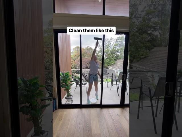Cleaning Windows The Easy + Best Way #cleaningwindows #forallaustralia