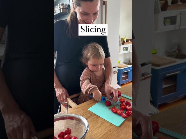 Favorite Montessori practical life 18-21 months #montessoritoddler #montessoriathome #montessori