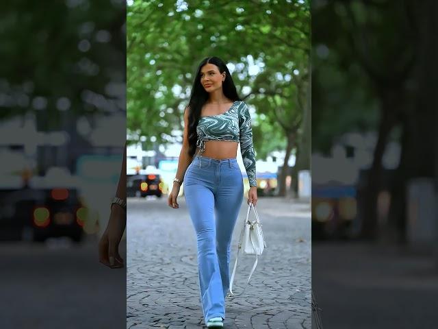 Fine girls in blue tight jeans: Outfits you should try this month #fashion #style #outfit #shorts