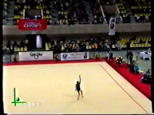 Ivanova Maria (BUL)  hoop  Tournament "Ledy life" 2000