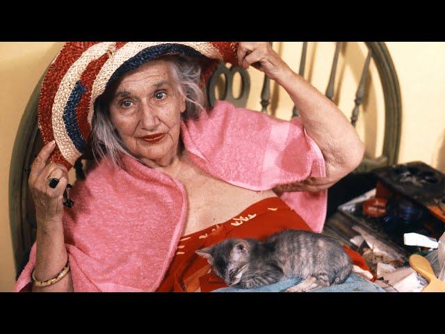 Grey Gardens 1975 HD (Eng subtitles)