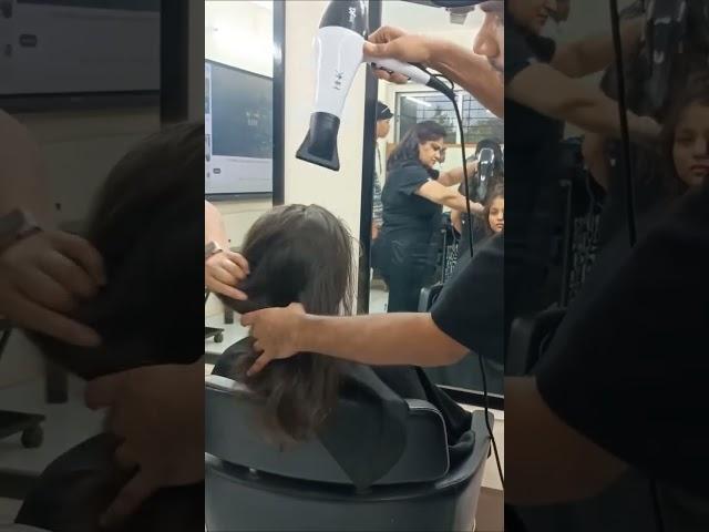 Highlighting My Day  #hairstylist #highlights #hairgoals #trending #youtubeshorts #viralreels