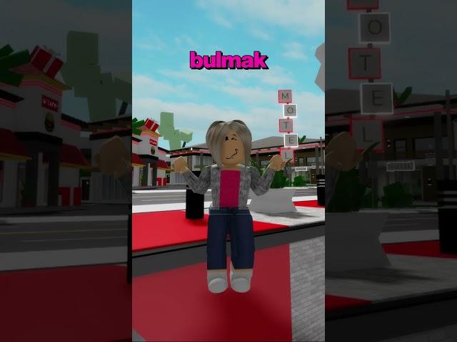 Roblox'ta Gizli Süper Kahraman Kim?  #shorts