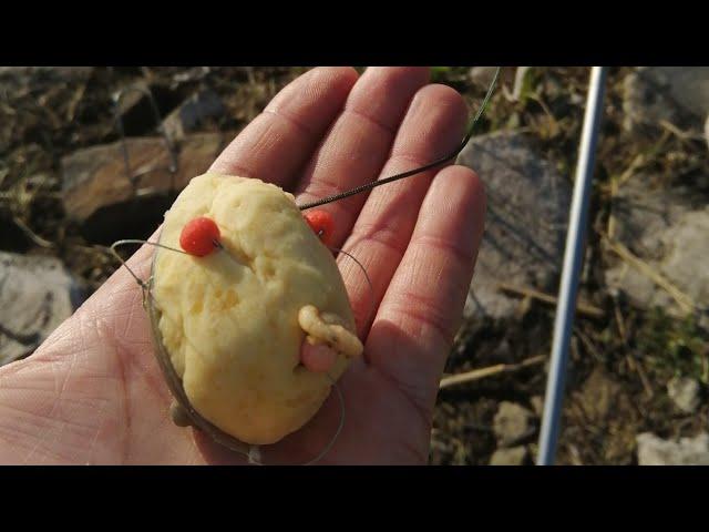 Эта снасть просто косит карася со дна.Ловля карася на ложку