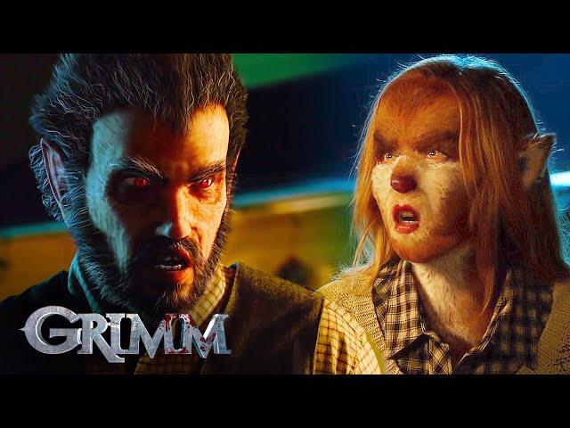 Monroe Meets Rosalee's Family for The First Time | Grimm