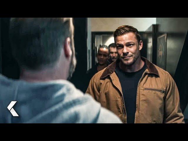 Jack Reacher VS. Bar Rowdy - Reacher Season 2 | Alan Ritchson