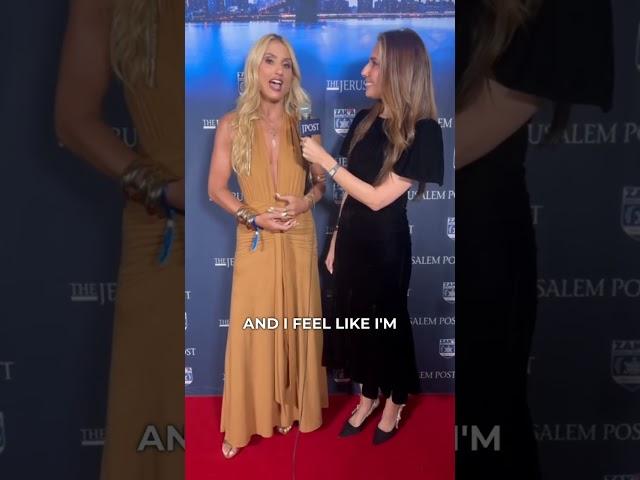 Social media influencer Montana Tucker joins Inbal Bouskila at the Jerusalem Post Annual Gala