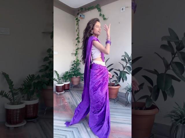 #festivewearinspo #festivegrwm #festivesaree "You can never go wrong with purple" 