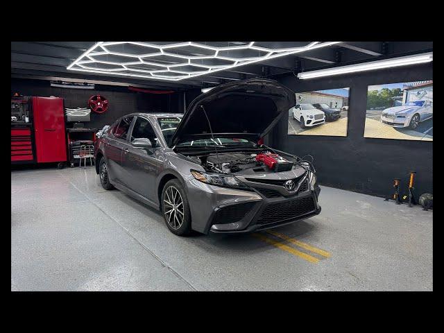 Вроде бы и неплохая цена за 2023 Toyota Camry SE с такими повреждениями.