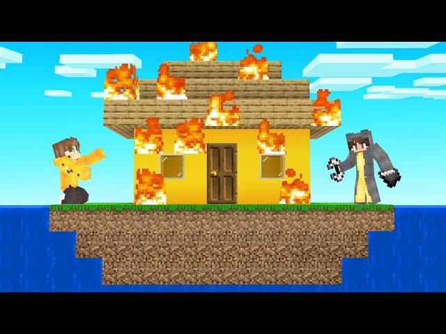 I Got ANGRY And BURNT My FRIENDS NEW HOUSE DOWN! (Minecraft)