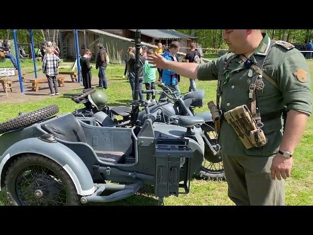 Немецкий мотоцикл BMW R71, времен войны. Прототип  советских мотоциклов Урал и Днепр