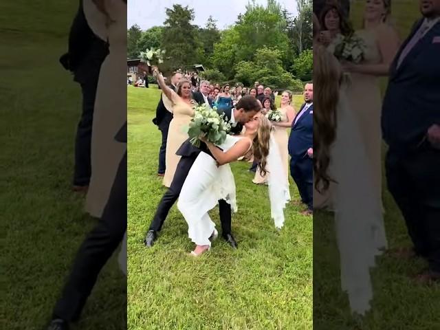 This is the best wedding kiss ever 