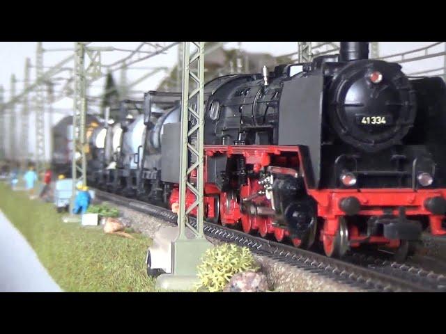 Märklin H0 M-Gleis Fahrvideo / Marklin H0 Vintage M-Track Layout Running Session