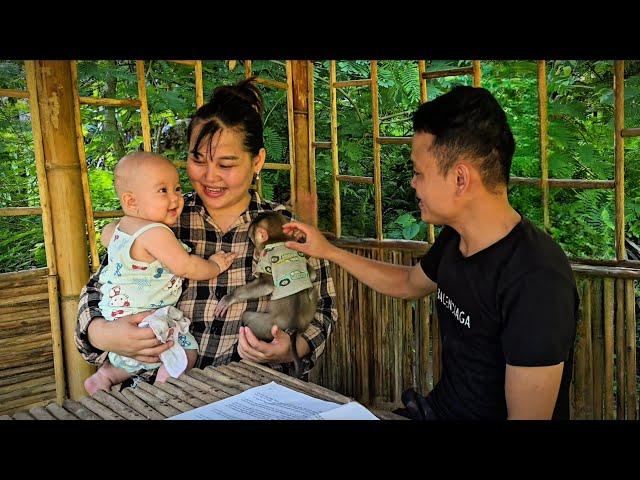 The great love of a father. The pride of Cu Bon's family