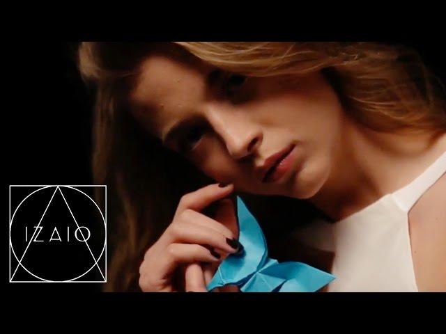 KRISS KULYK x ORIGAMI GIRL x IZAIO