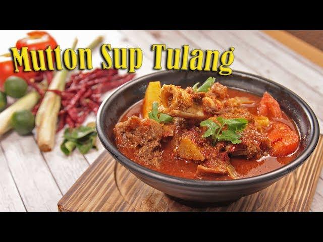 How To Make Mutton Sup Tulang (Mutton Bone Soup) | Share Food Singapore