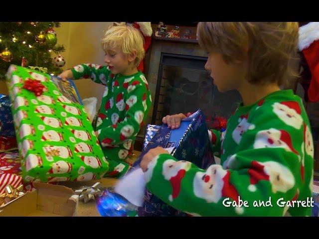 Christmas Morning 2014 - Gabe and Garrett Opening Presents!