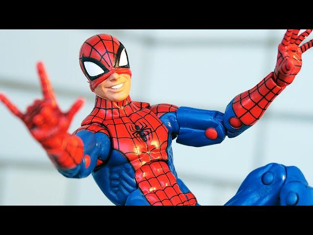 Фигурка ЧЕЛОВЕКА-ПАУКА от Marvel Legends!