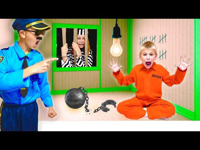 Canyon Escape From Cardboard Prison Challenge!