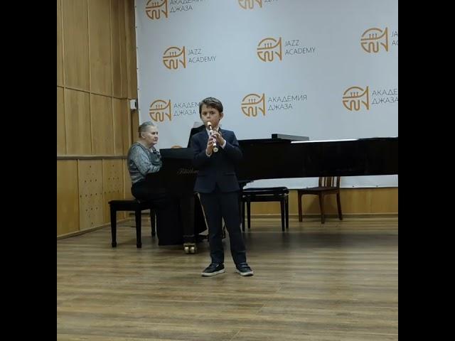 Саммартини Менуэт П.И.Чайковский Вальс исполняет Потапов Владислав