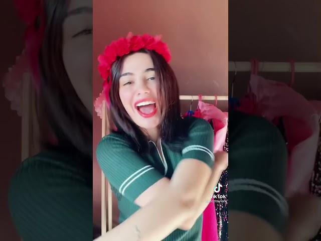 Ece Ronay Tik Tok️